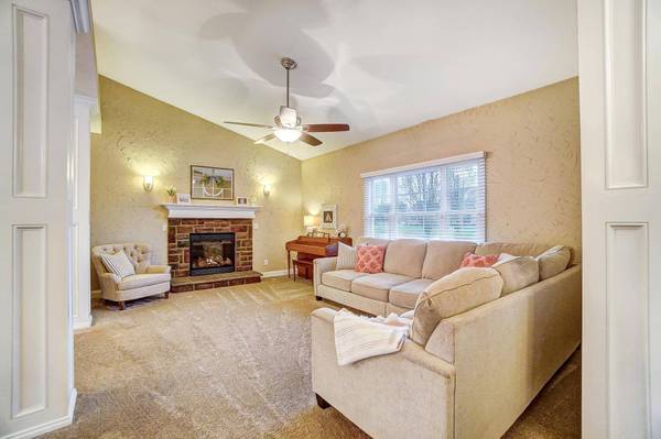 3040 Windy Ridge Drive, Springfield, OH 45502