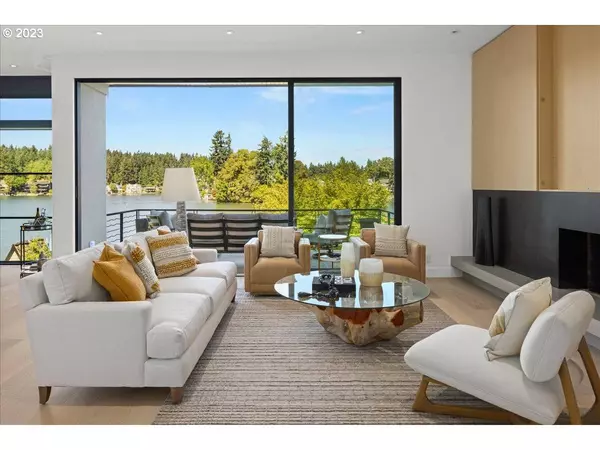 1617 LAKE FRONT RD, Lake Oswego, OR 97034