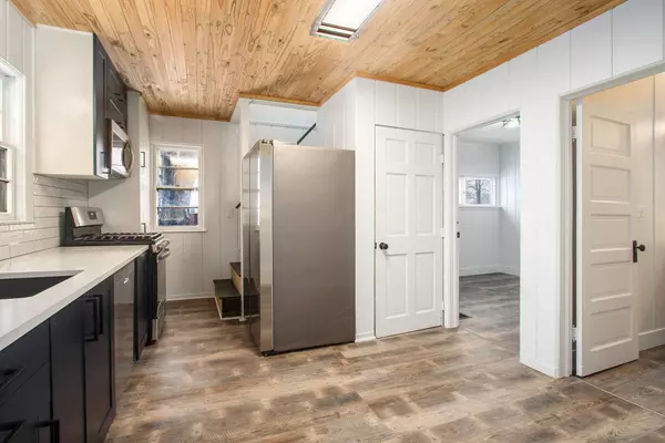 752 Wilson Avenue, Norton Shores, MI 49441