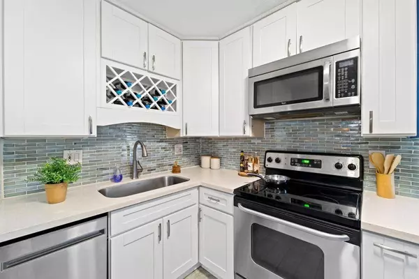 1085 12th ST #E, Imperial Beach, CA 91932