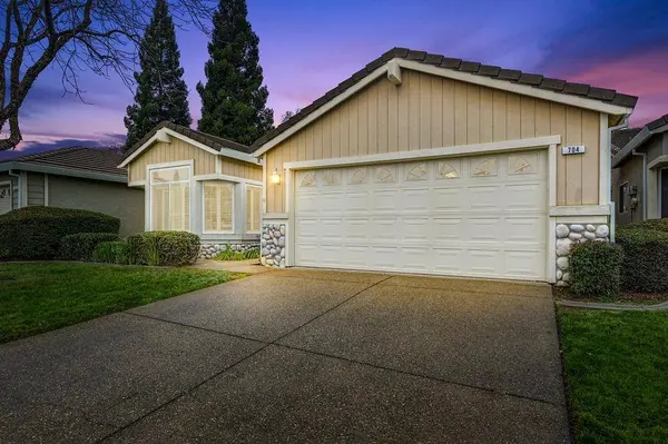 704 Diamond Glen CIR, Folsom, CA 95630
