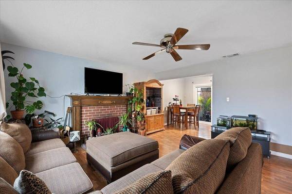 7596 San Felice CIR, Sacramento, CA 95822