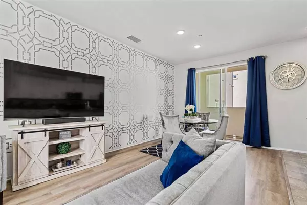 5140 Calle Sand Arch #70, San Diego, CA 92154