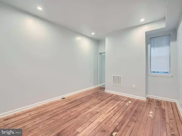 1034 VALLEY ST, Baltimore, MD 21202