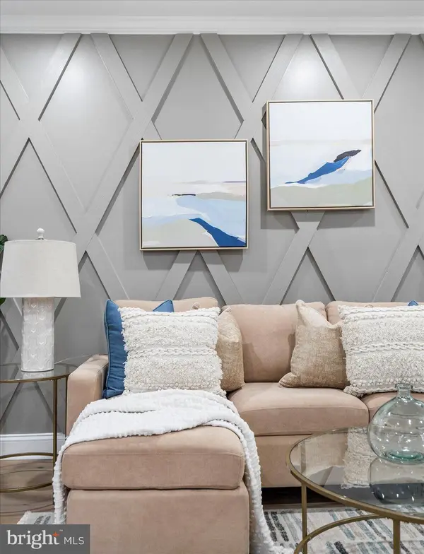 4809 NURTON AVE, Baltimore, MD 21215