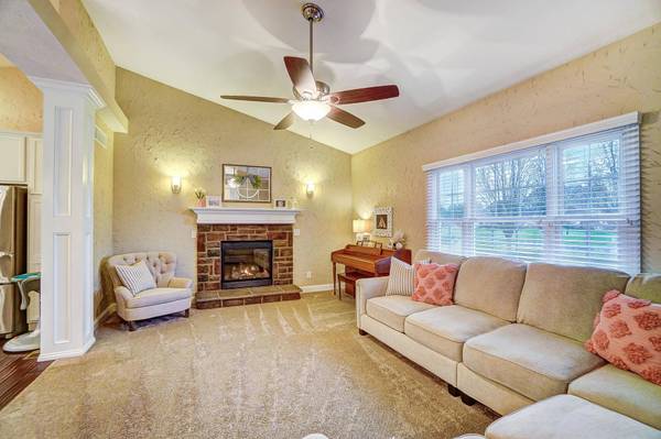 3040 Windy Ridge Drive, Springfield, OH 45502