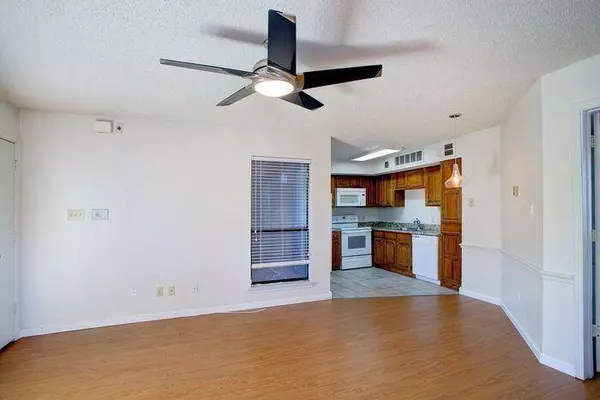 1704 Baird Farm Circle #4112, Arlington, TX 76006