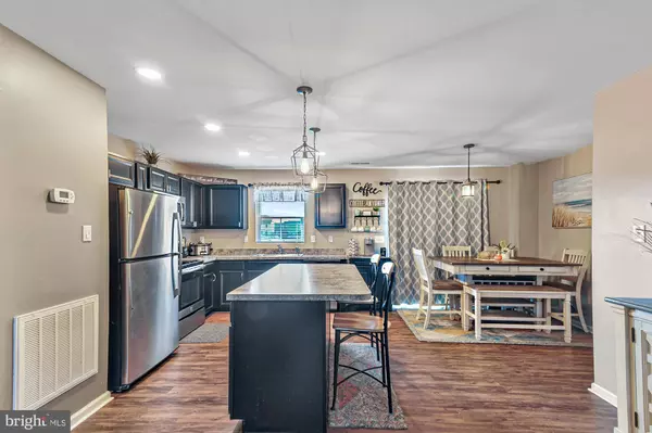 36426 CARRIAGE WALK LN, Delmar, DE 19940