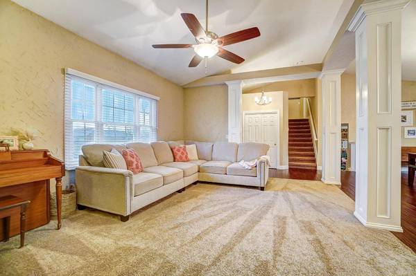 3040 Windy Ridge Drive, Springfield, OH 45502