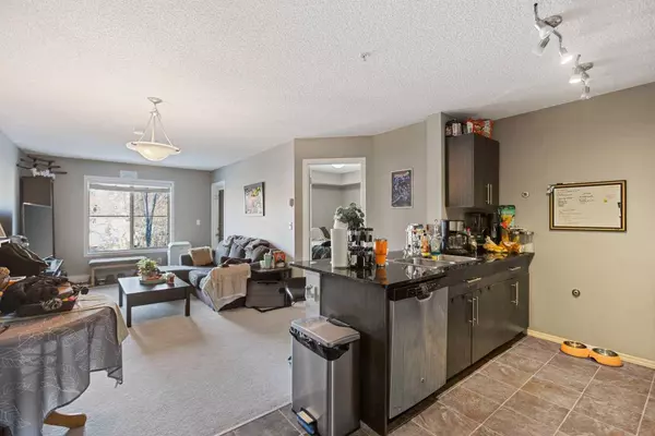 2715 12 AVE SE #312, Calgary, AB T2A 4X8