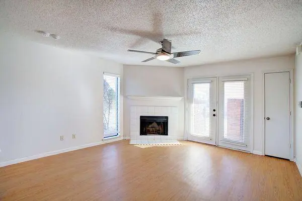 1704 Baird Farm Circle #4112, Arlington, TX 76006