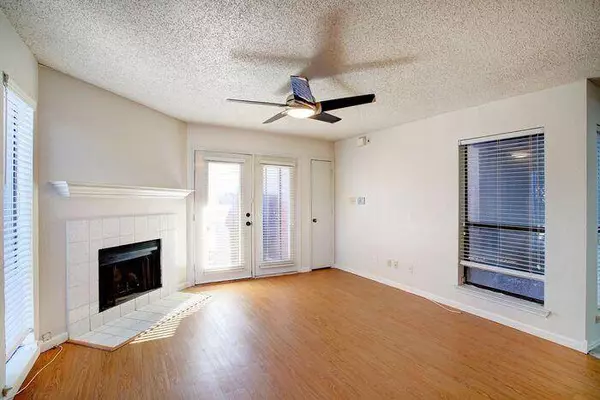 1704 Baird Farm Circle #4112, Arlington, TX 76006