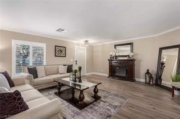 5529 Green Ferry Avenue, Las Vegas, NV 89131