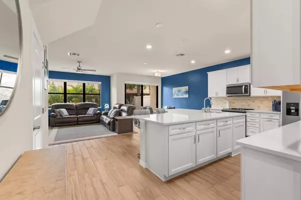 8242 Tailshot CT, Lake Worth, FL 33467