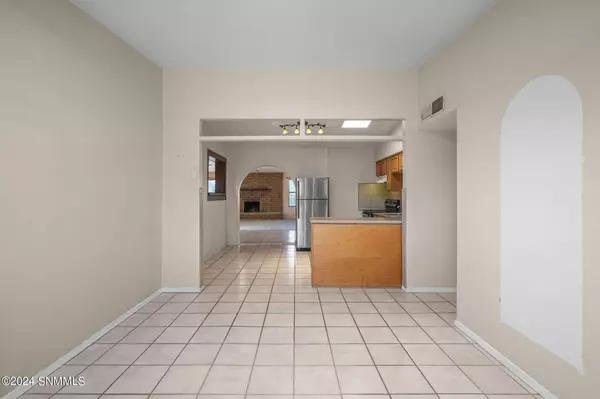 1615 Paxton ST, Las Cruces, NM 88001