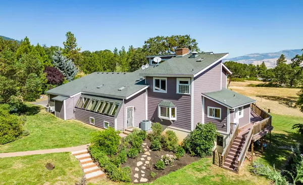 1138 Old Highway 99 South, Ashland, OR 97520