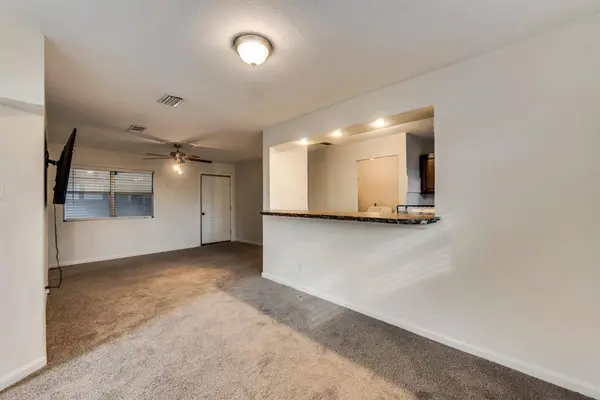 105 Burnett Street, Waxahachie, TX 75165