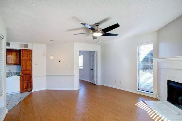 1704 Baird Farm Circle #4112, Arlington, TX 76006