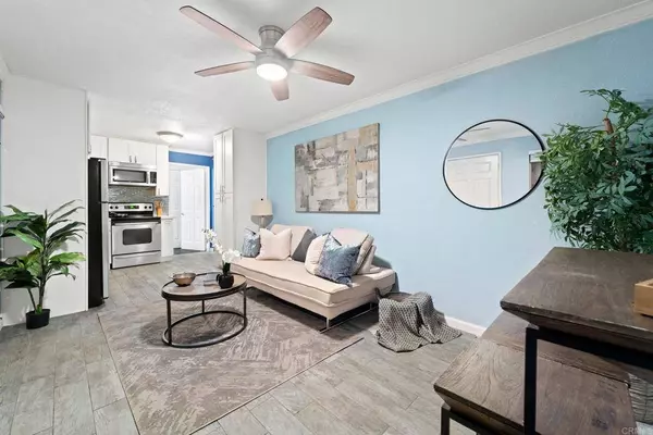 1085 12th ST #E, Imperial Beach, CA 91932