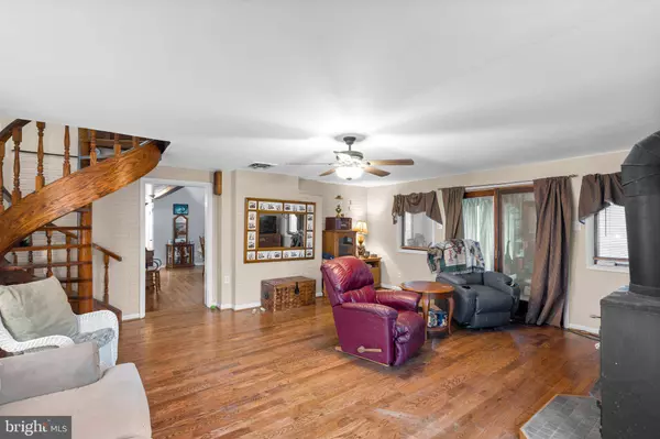 510 HOOK RD, Westminster, MD 21157