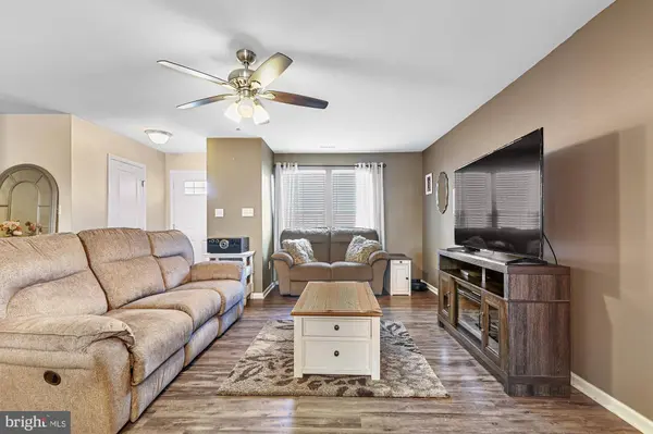 36426 CARRIAGE WALK LN, Delmar, DE 19940