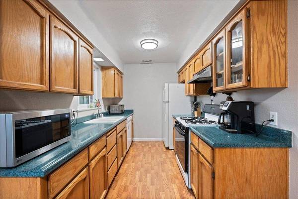 7596 San Felice CIR, Sacramento, CA 95822