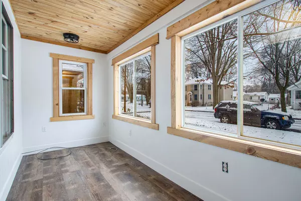 752 Wilson Avenue, Norton Shores, MI 49441