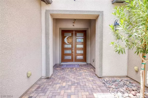 19 Via Tavolara, Henderson, NV 89011