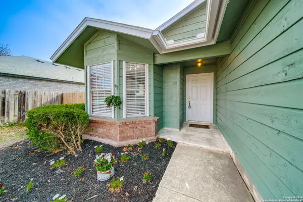 604 MEADOW GATE, Converse, TX 78109-1550