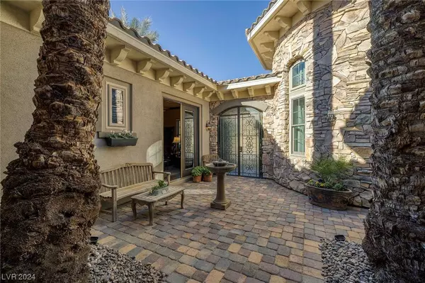 45 Avenida Sorrento, Henderson, NV 89011