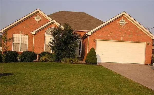 1707 Chris Dr, La Vergne, TN 37086