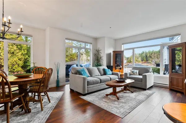 595 Latoria Rd #200, Colwood, BC V9C 2Z9