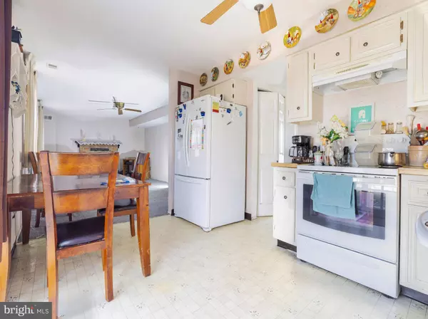 49 SUNSET DR, Clementon, NJ 08021