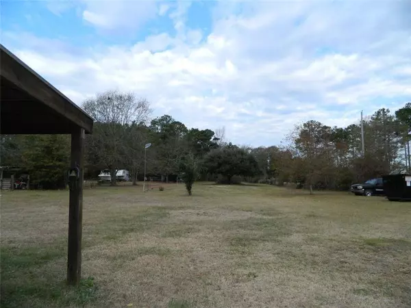 8349 Lott RD, Wilmer, AL 36587