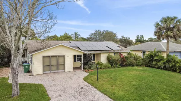 542 Quarry LN, Sebastian, FL 32958