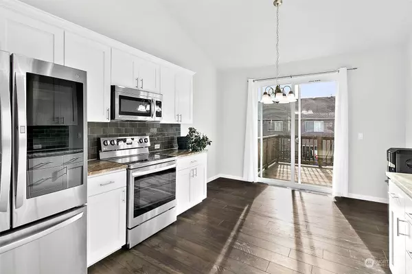 15421 Callie AVE SE, Yelm, WA 98597