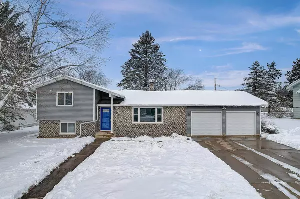 410 Amey Drive, Baraboo, WI 53913