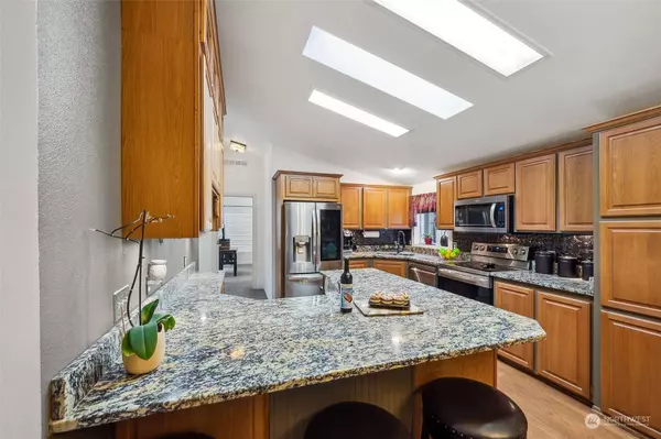 1806 154th ST S, Spanaway, WA 98387