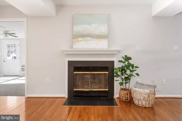 8605 JENNIFER CT, Laurel, MD 20723