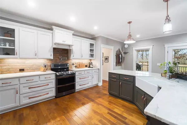 10429 Hartsell RD, Midland, NC 28107