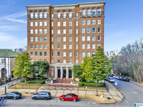 2250 HIGHLAND AVENUE #64, Birmingham, AL 35205