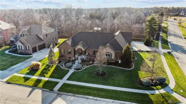 385 Stolle Drive, Springboro, OH 45066