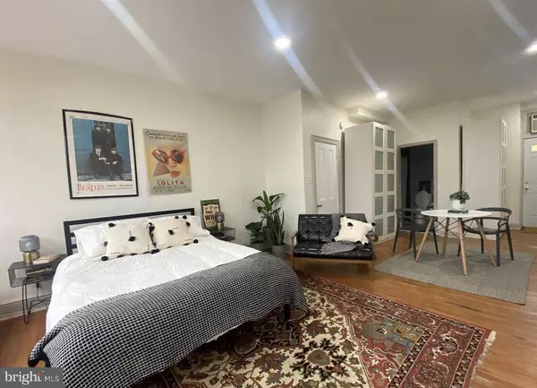 4645 UMBRIA ST, Philadelphia, PA 19127