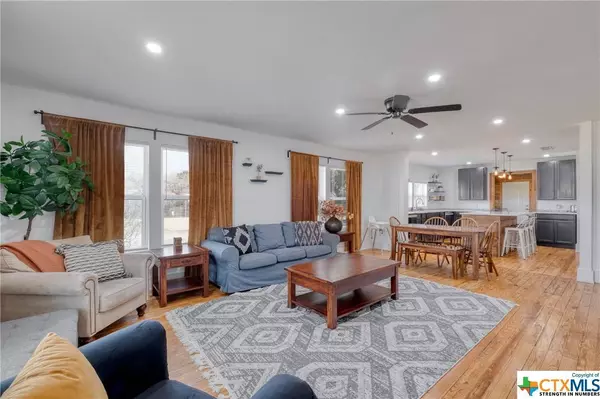 406 Smith ST, Belton, TX 76513