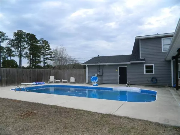 8349 Lott RD, Wilmer, AL 36587