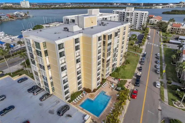 830 S GULFVIEW BLVD #906, Clearwater, FL 33767