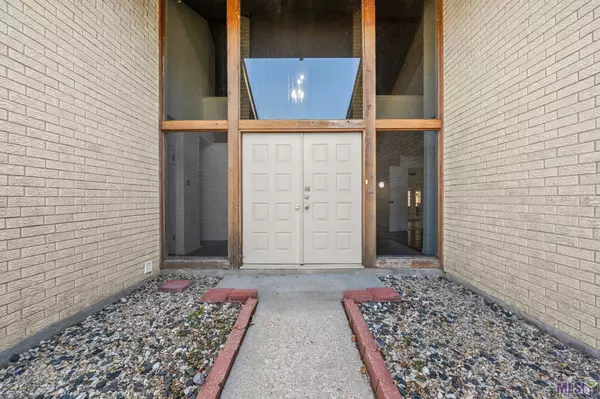 1730 S FLANNERY RD, Baton Rouge, LA 70816