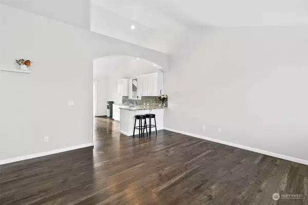 15421 Callie AVE SE, Yelm, WA 98597