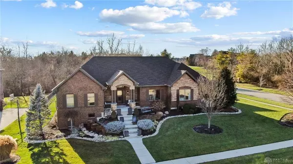 385 Stolle Drive, Springboro, OH 45066