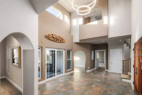 2925 Los Campos Dr, Fallbrook, CA 92028